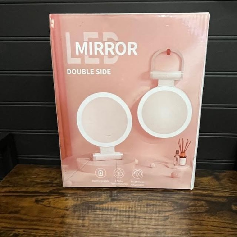 LED Mirror Double‎ Sided Rechargeable 3 Color Brightness Adjustable